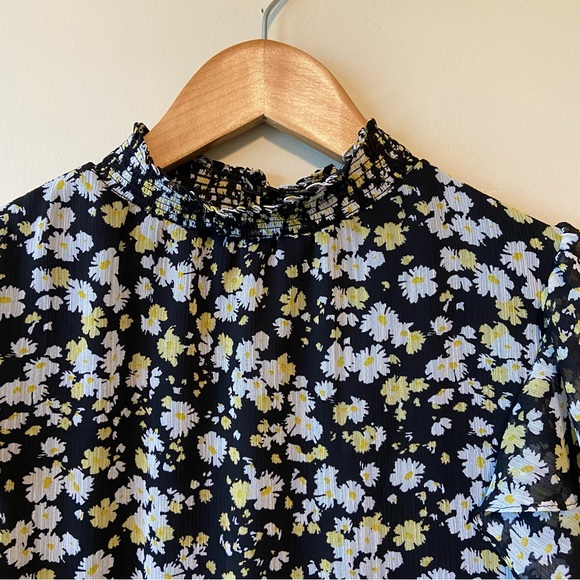NEW CeCe Floral Smock Neck Tank Top Black Yellow Floral S - Picture 6 of 15